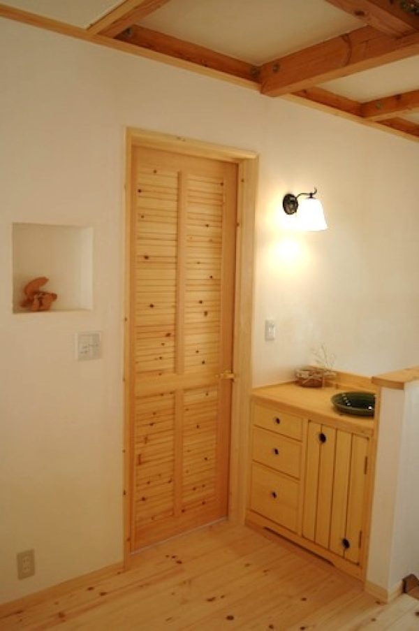 手作り木製建具・手洗い